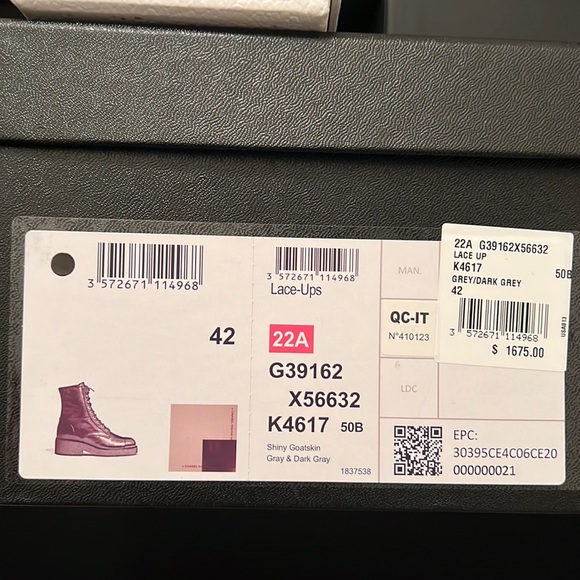 Chanel 22A Grey Lace Up boots - Picture 4 of 7